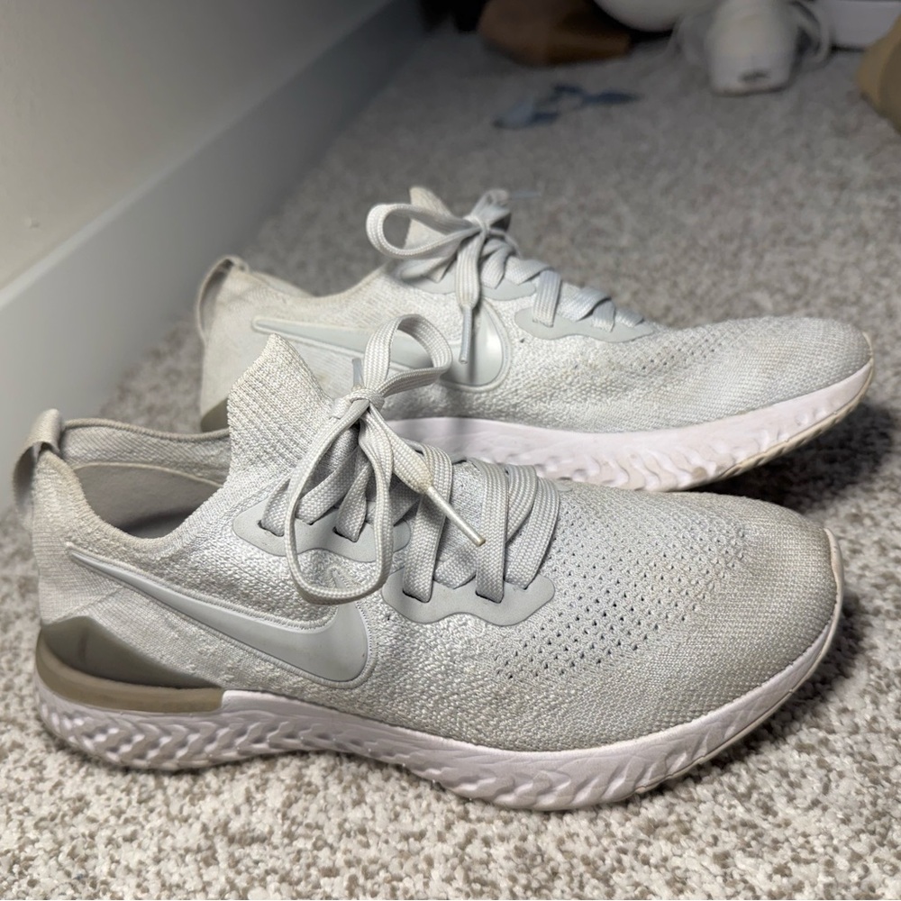 Nike Women’s Shoes. Size 6